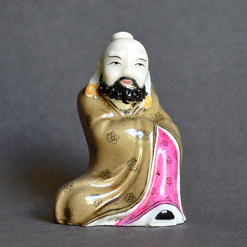 Нюхательный фарфоровый флакон. Китай  Девиз (подпись) Династия Цин (1644 - 1911г.г.). 